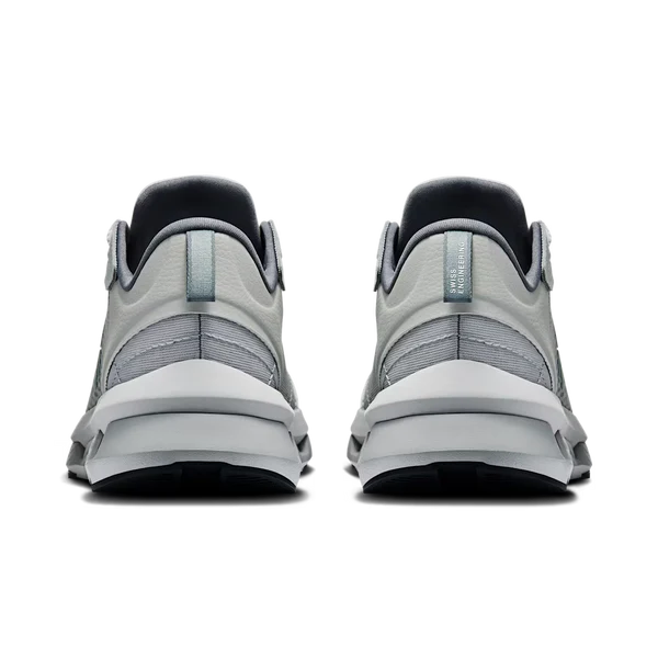 Auf dem Wolkenzonenmond