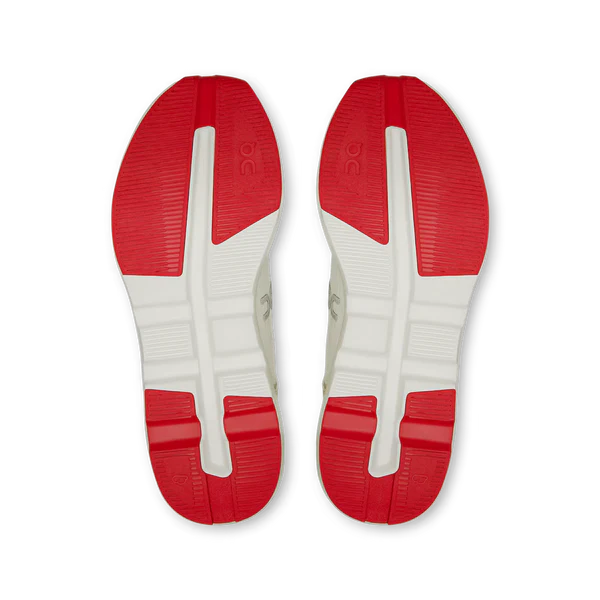 Auf dem Wolkenzonenmond