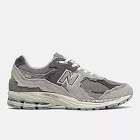 New Balance 2002R Schutzpaket - Regenwolke mit Magnet / 3.5